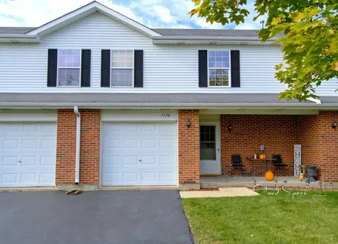 1530 Anderson Trl, Zion, IL 60099