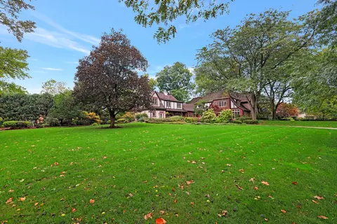 1126 W Armory St, Champaign, IL 61821