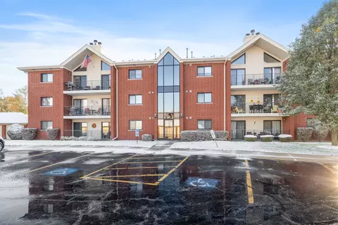 6613 Martin France Cir #3B, Tinley Park, IL 60477