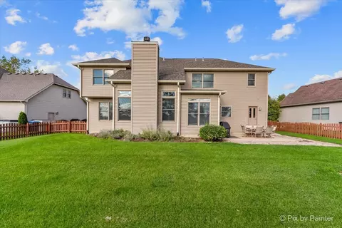 861 Independence Ave, Elburn, IL 60119 photo 4