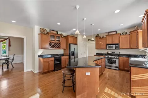 861 Independence Ave, Elburn, IL 60119 photo 8