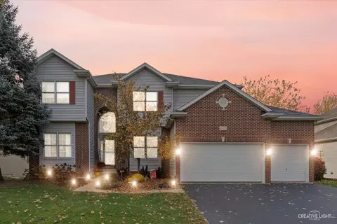 515 Danbury Dr, Oswego, IL 60543
