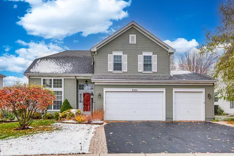 2324 Tracy Ln, Algonquin, IL 60102