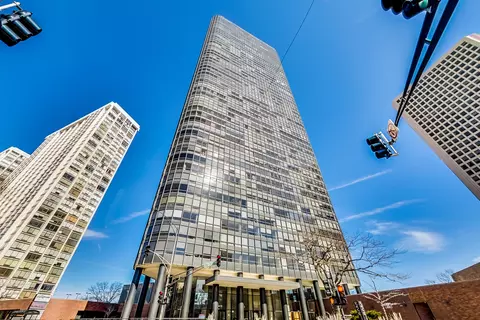 5415 N Sheridan Rd #1814, Chicago, IL 60640