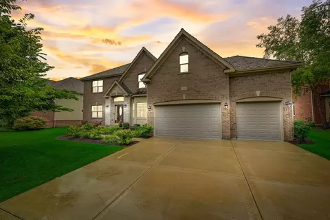 7269 Providence Ct, Long Grove, IL 60060