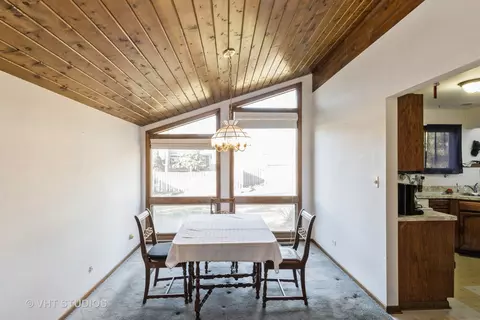 825 Elm St, Algonquin, IL 60102 photo 6