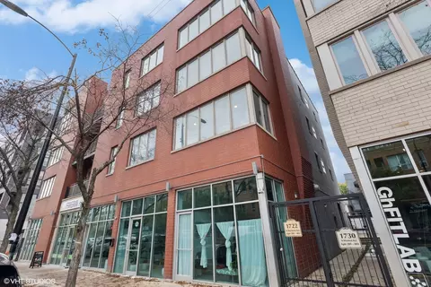1722 N Western Ave #203, Chicago, IL 60647