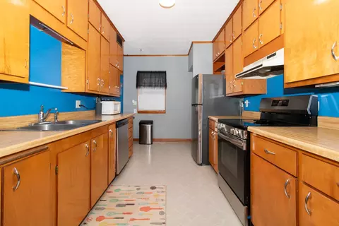1005 S Adelaide St, Normal, IL 61761 photo 6