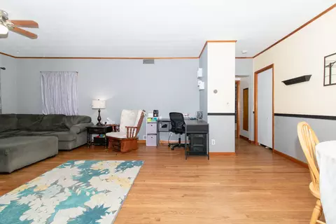 1005 S Adelaide St, Normal, IL 61761 photo 5