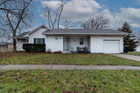 1005 S Adelaide St, Normal, IL 61761 photo 25