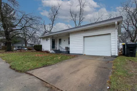 1005 S Adelaide St, Normal, IL 61761 photo 20