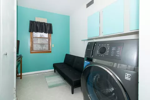 1005 S Adelaide St, Normal, IL 61761 photo 8