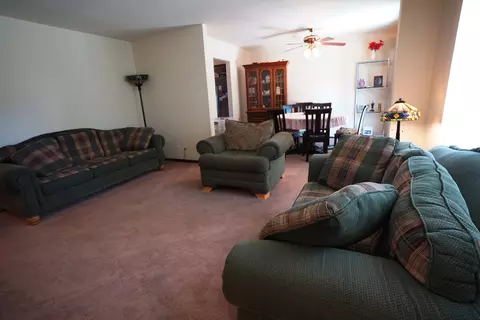 265 Longford Dr, Elgin, IL 60120 photo 7