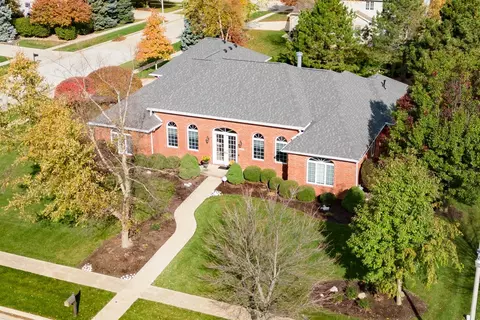 3402 Stephanie Rd, Bloomington, IL 61704 photo 2