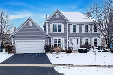 591 Meadowview Dr, West Chicago, IL 60185