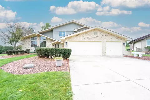 11825 Brook Hill Ct, Orland Park, IL 60467