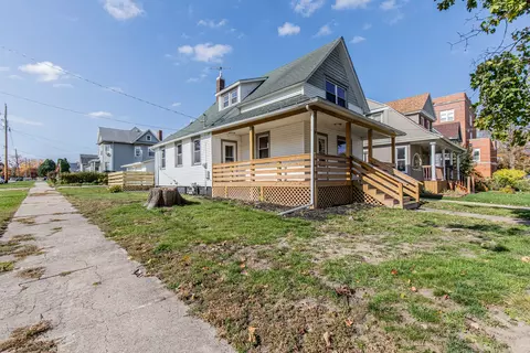 531 Elliott St, Kewanee, IL 61443 photo 2