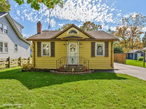 21821 W 3rd St, Lake Villa, IL 60046