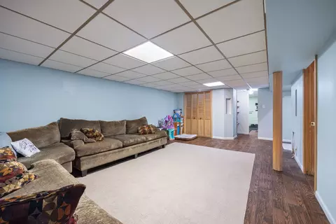 9 Hatlen Ave, Mount Prospect, IL 60056 photo 16