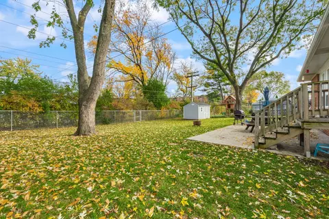 9 Hatlen Ave, Mount Prospect, IL 60056 photo 21