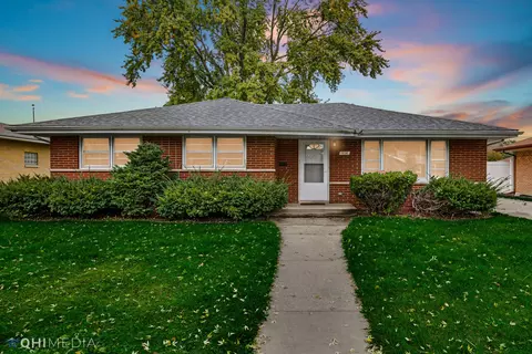 914 E 167th St, South Holland, IL 60473