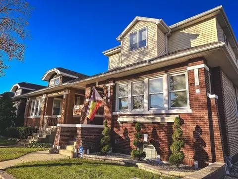 2614 Oak Park Ave, Berwyn, IL 60402