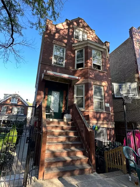 2437 S Troy St, Chicago, IL 60623