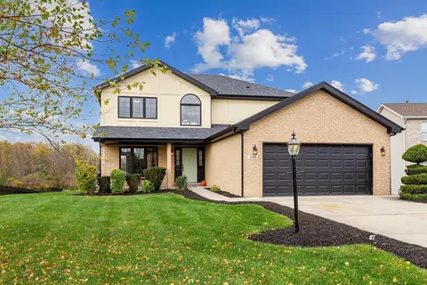 380 Coventry Ln, Crete, IL 60417