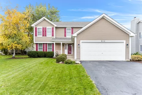 952 W Briarcliff Rd, Bolingbrook, IL 60440