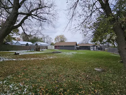 9502 3rd Ave, Cary, IL 60013 photo 14