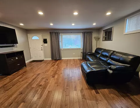 9502 3rd Ave, Cary, IL 60013 photo 5