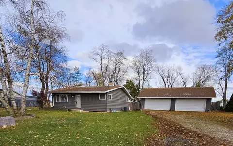 9502 3rd Ave, Cary, IL 60013 photo 2