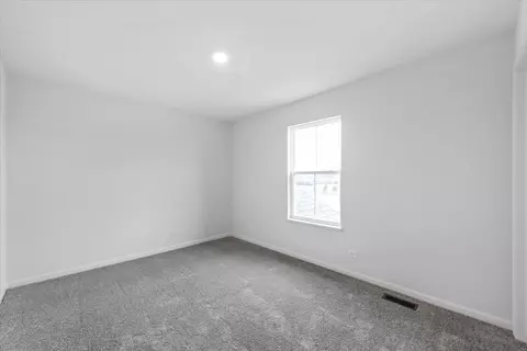 115 Hedgerow Dr, Elgin, IL 60124 photo 21
