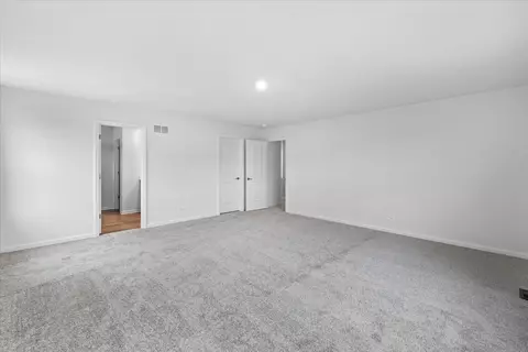 115 Hedgerow Dr, Elgin, IL 60124 photo 26