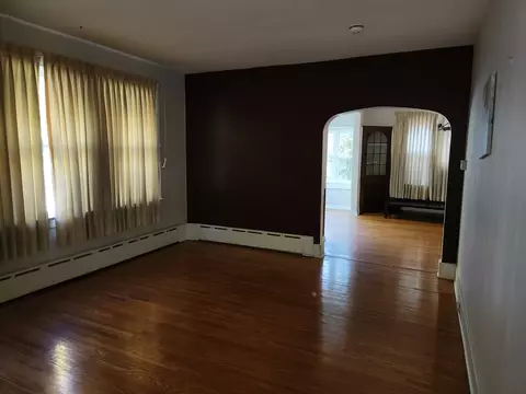 627 E Prairie Ave, Des Plaines, IL 60016 photo 7