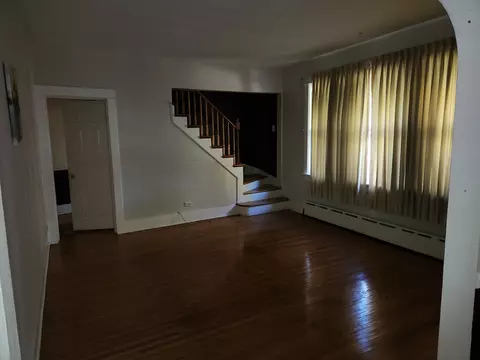 627 E Prairie Ave, Des Plaines, IL 60016 photo 6