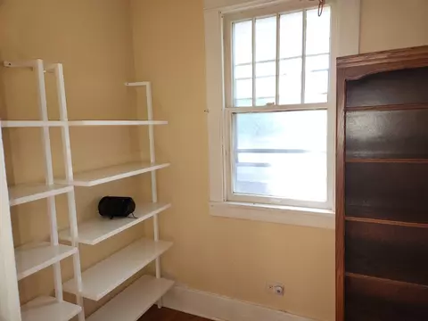 627 E Prairie Ave, Des Plaines, IL 60016 photo 3