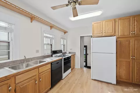 841 Fifth St, Aurora, IL 60505 photo 8