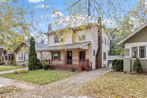 841 Fifth St, Aurora, IL 60505 photo 2