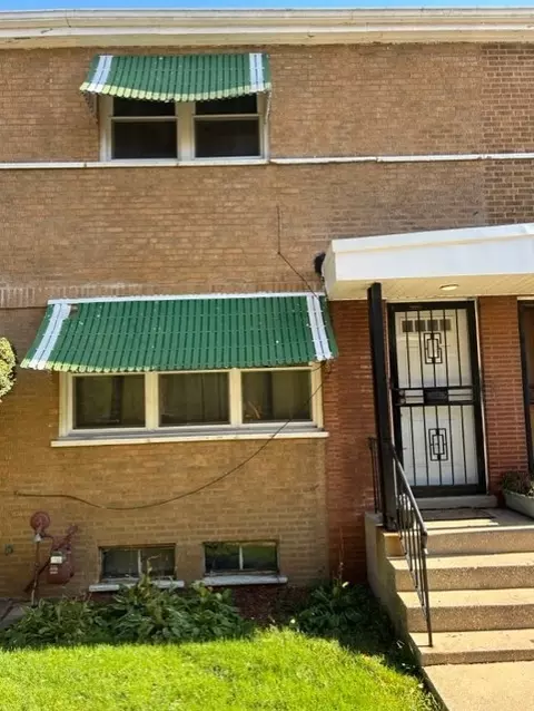 5023 W Jackson Blvd #C, Chicago, IL 60644