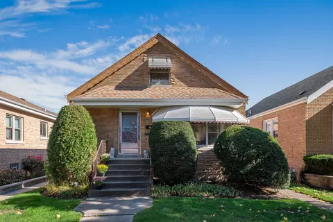 2325 S 11th Ave, North Riverside, IL 60546