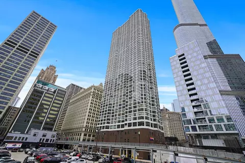 405 N Wabash Ave #4109, Chicago, IL 60611