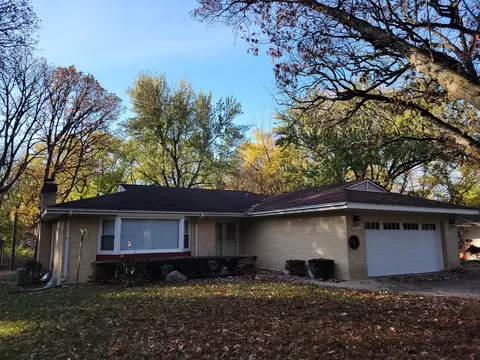1321 Burr Oak Rd, Homewood, IL 60430