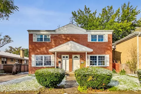 2212-2214 Oakton St, Park Ridge, IL 60068