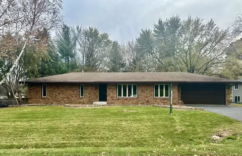 6186 Sorrel Tree Rd, Rockford, IL 61107