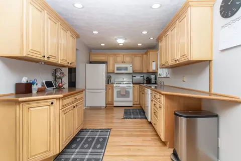816 Sheridan Rd, Normal, IL 61761 photo 7