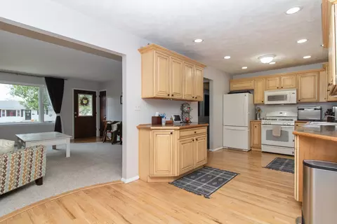 816 Sheridan Rd, Normal, IL 61761 photo 10