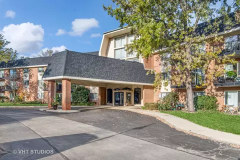 1188 Royal Glen Dr #227W, Glen Ellyn, IL 60137