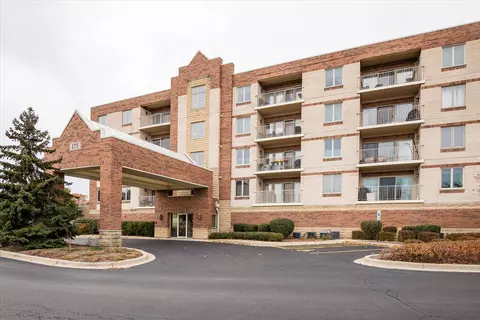 175 Brush Hill Rd #301, Elmhurst, IL 60126