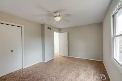 1403 Dover Rd, Bloomington, IL 61704 photo 33